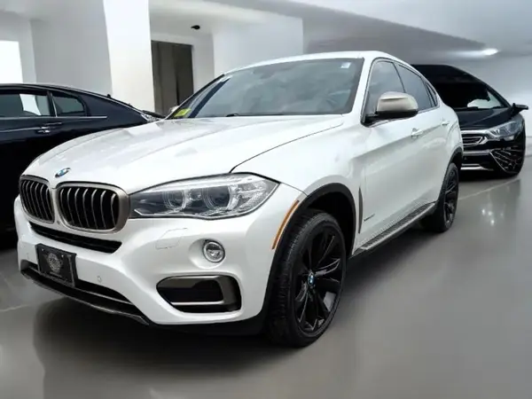 5UXKU2C38H0U30XXX 2017 BMW X6 - Image 2