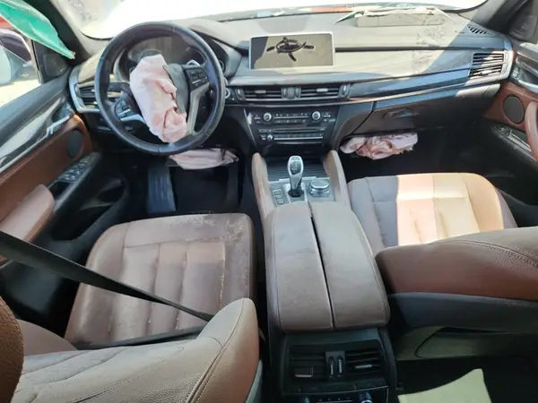 5UXKU2C39H0U29307 2017 BMW X6 - Image 8