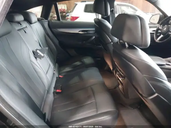 5UXKU2C50G0N83095 2016 BMW X6 - Image 8