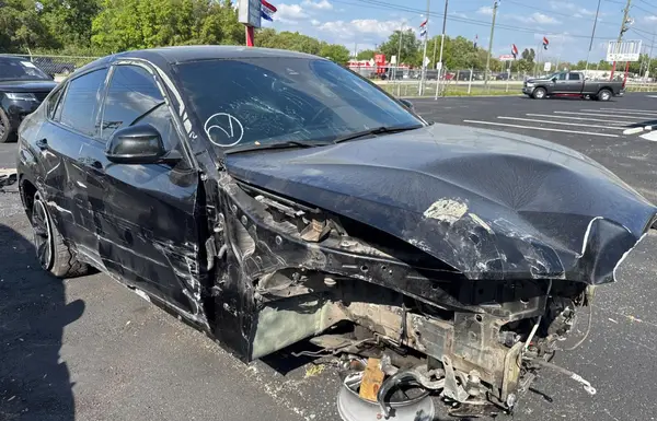 5UXKU2C50G0N83825 2016 BMW X6 - Image 1