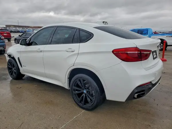 5UXKU2C50J0X48750 2018 BMW X6 - Image 2