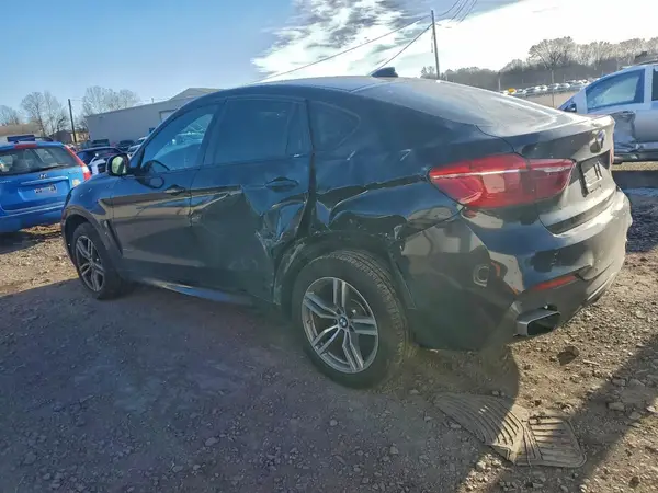 5UXKU2C50K0Z64597 2019 BMW X6 - Image 2