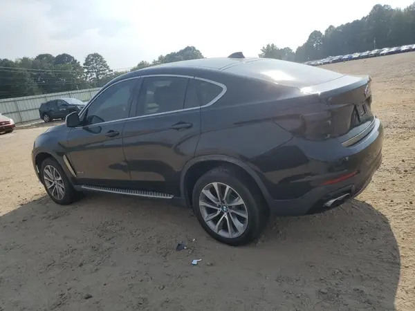 5UXKU2C50K0Z64910 2019 BMW X6 - Image 2