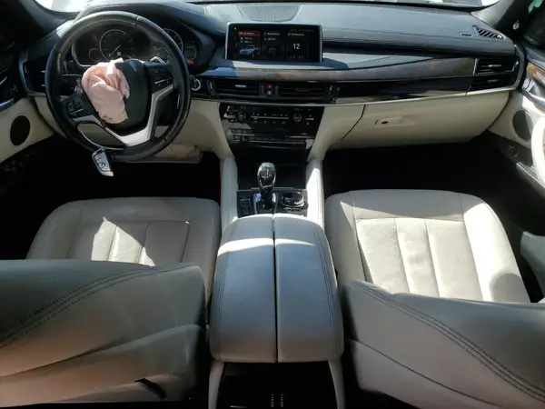 5UXKU2C51J0X49700 2018 BMW X6 - Image 8