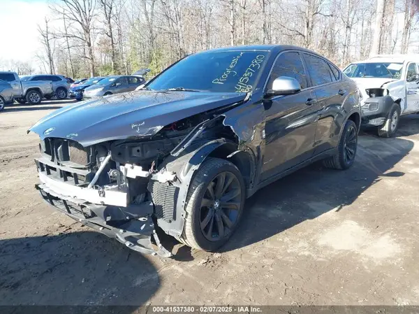 5UXKU2C51K0Z64589 2019 BMW X6 - Image 2