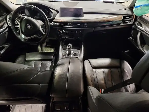 5UXKU2C52G0N78674 2016 BMW X6 - Image 8