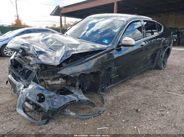 5UXKU2C52J0X50337 2018 BMW X6 - Image 2
