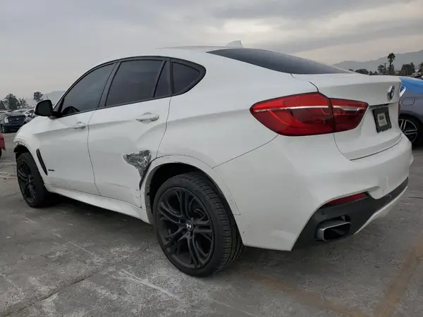 5UXKU2C52J0X50449 2018 BMW X6 - Image 2