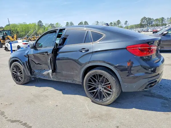 5UXKU2C52K0Z63919 2019 BMW X6 - Image 2