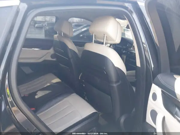 5UXKU2C53G0N80790 2016 BMW X6 - Image 8