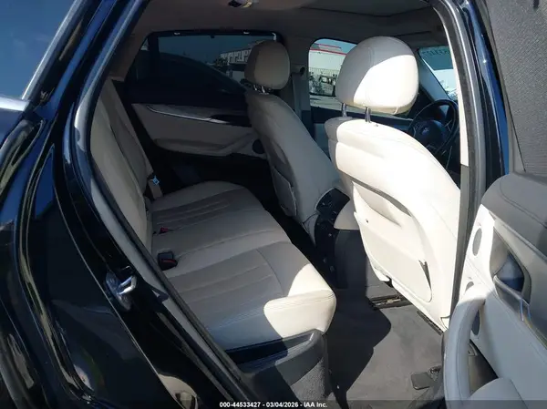 5UXKU2C53G0N81261 2016 BMW X6 - Image 8
