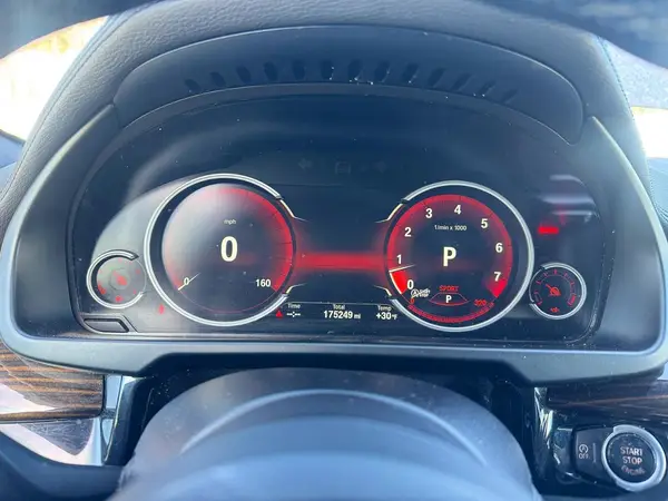 5UXKU2C53H0N84520 2017 BMW X6 - Image 8