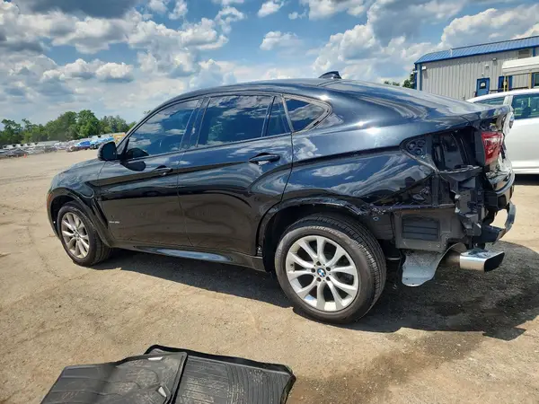5UXKU2C53J0X49259 2018 BMW X6 - Image 2
