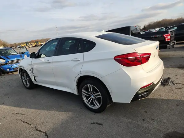 5UXKU2C53J0X49438 2018 BMW X6 - Image 2