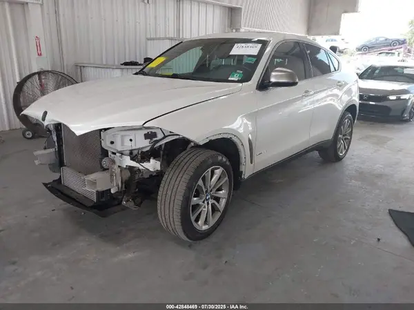 5UXKU2C53J0Z62325 2018 BMW X6 - Image 2