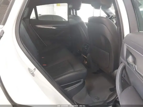 5UXKU2C53J0Z62325 2018 BMW X6 - Image 8