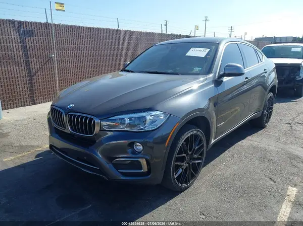 5UXKU2C53K0Z65968 2019 BMW X6 - Image 2
