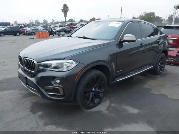 5UXKU2C54J0X50632 2018 BMW X6 - Image 2