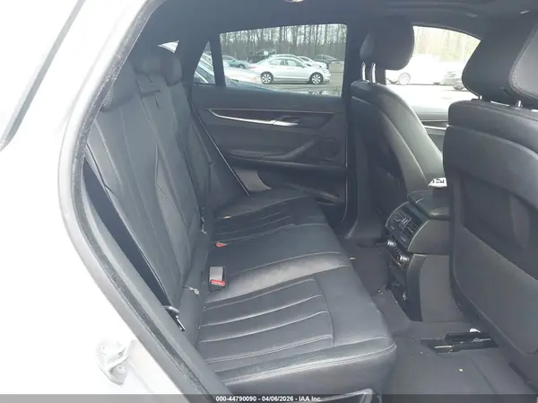5UXKU2C54J0X51635 2018 BMW X6 - Image 8