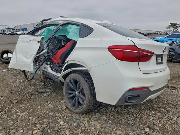 5UXKU2C54J0Z62401 2018 BMW X6 - Image 2