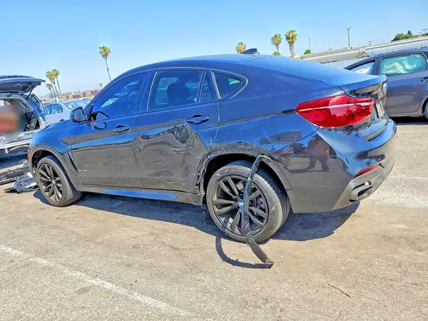 5UXKU2C54K0Z64876 2019 BMW X6 - Image 2