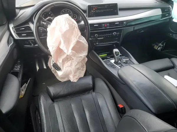 5UXKU2C55G0N80628 2016 BMW X6 - Image 8