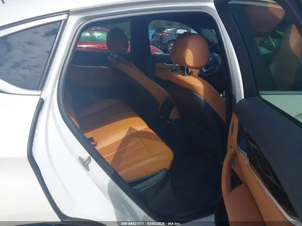 5UXKU2C55J0X49425 2018 BMW X6 - Image 8