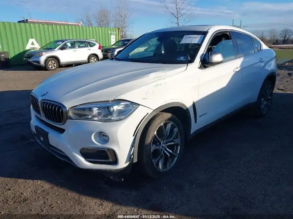 5UXKU2C55J0X50977 2018 BMW X6 - Image 2