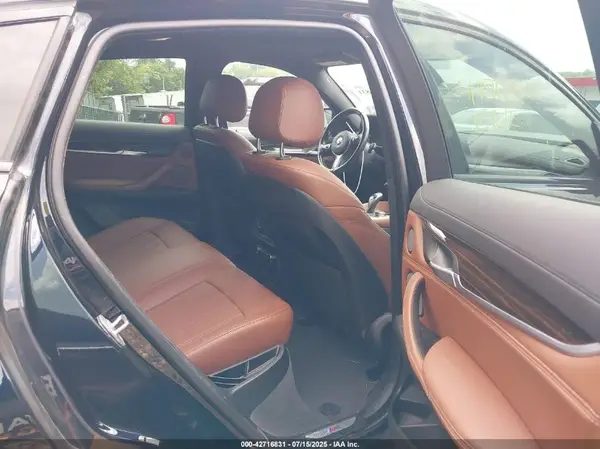 5UXKU2C55J0X51062 2018 BMW X6 - Image 8