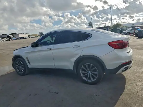 5UXKU2C55J0X51627 2018 BMW X6 - Image 2