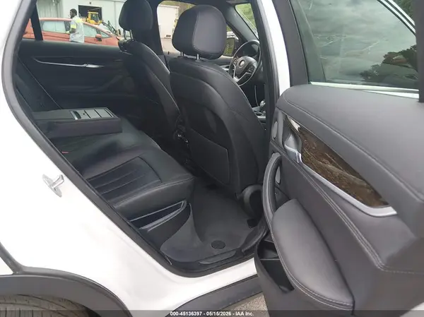 5UXKU2C55K0Z63803 2019 BMW X6 - Image 8