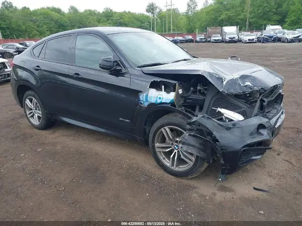 5UXKU2C55K0Z65373 2019 BMW X6 - Image 1