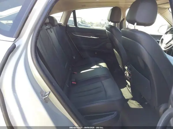 5UXKU2C56G0N78211 2016 BMW X6 - Image 8