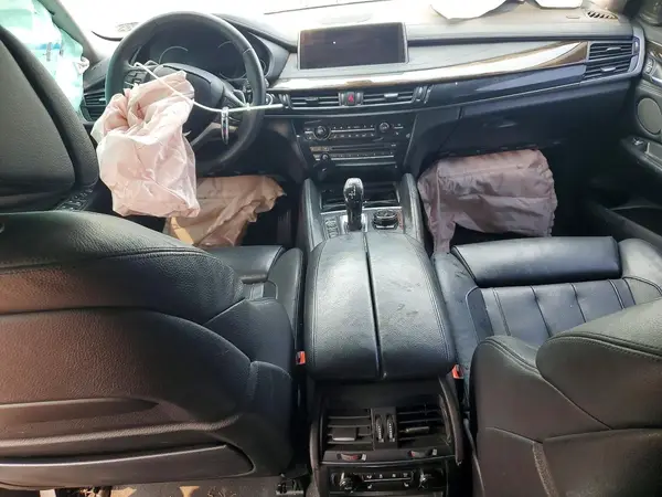5UXKU2C56G0N83988 2016 BMW X6 - Image 8