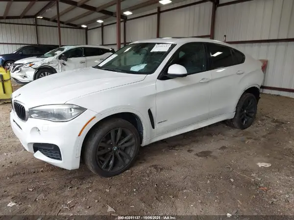 5UXKU2C56H0N84902 2017 BMW X6 - Image 2