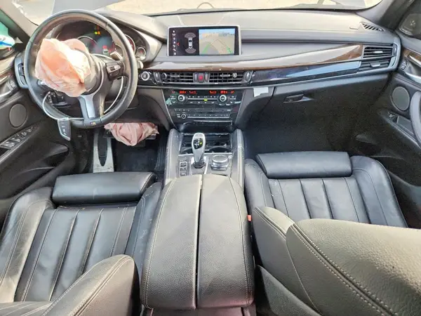 5UXKU2C56J0X50289 2018 BMW X6 - Image 8