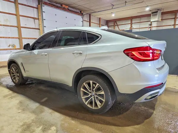 5UXKU2C56J0Z61539 2018 BMW X6 - Image 2