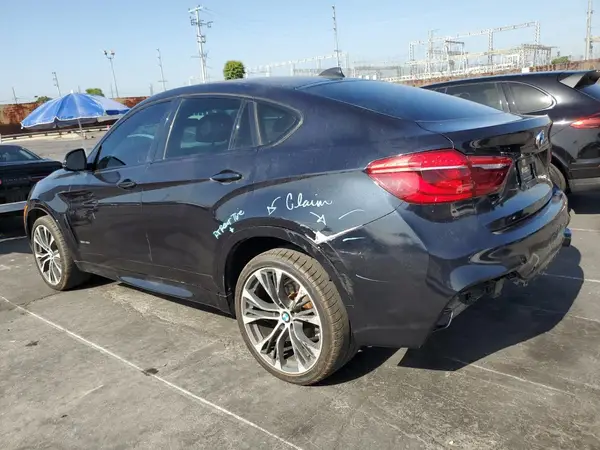 5UXKU2C56J0Z62755 2018 BMW X6 - Image 2