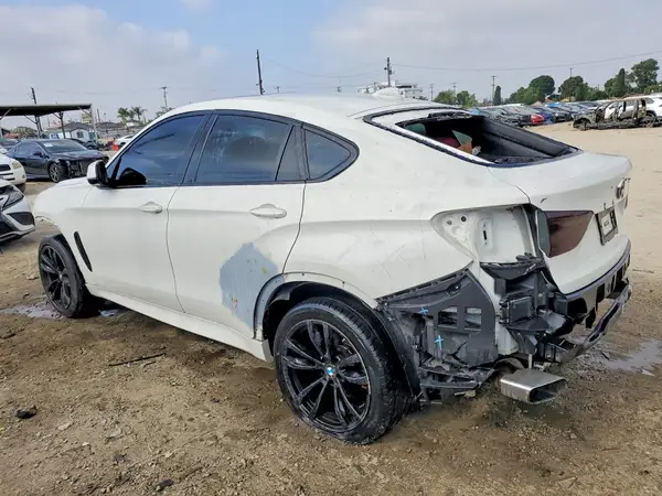 5UXKU2C56K0Z64846 2019 BMW X6 - Image 2
