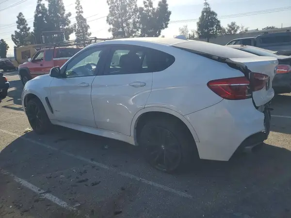 5UXKU2C56K0Z65866 2019 BMW X6 - Image 2