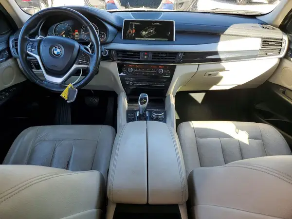 5UXKU2C57G0N83806 2016 BMW X6 - Image 8
