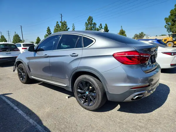 5UXKU2C57J0X49569 2018 BMW X6 - Image 2
