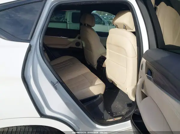 5UXKU2C57J0X51077 2018 BMW X6 - Image 8