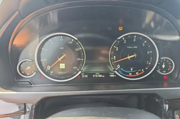 5UXKU2C57K0Z64418 2019 BMW X6 - Image 8