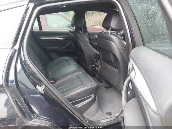 5UXKU2C57K0Z65634 2019 BMW X6 - Image 8