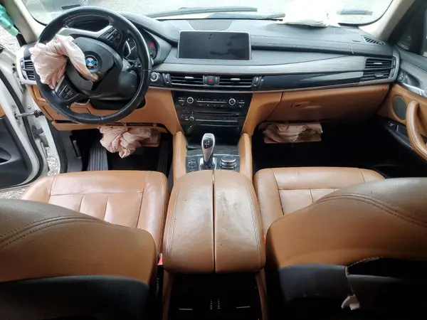 5UXKU2C58G0N79330 2016 BMW X6 - Image 8