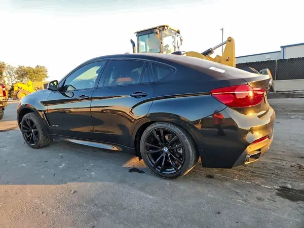 5UXKU2C58J0X48527 2018 BMW X6 - Image 2