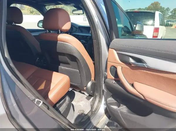 5UXKU2C58K0Z65397 2019 BMW X6 - Image 8