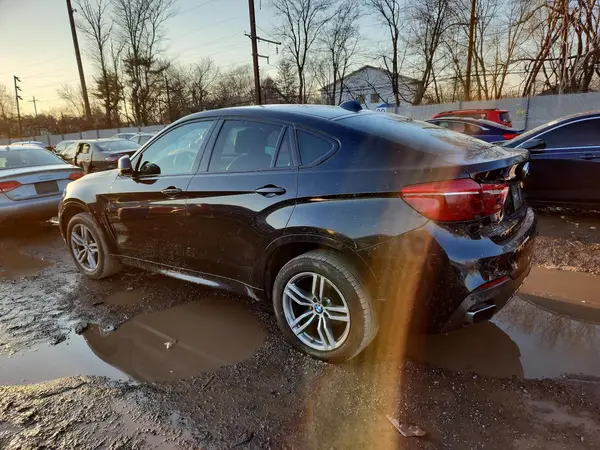 5UXKU2C59G0N81975 2016 BMW X6 - Image 2
