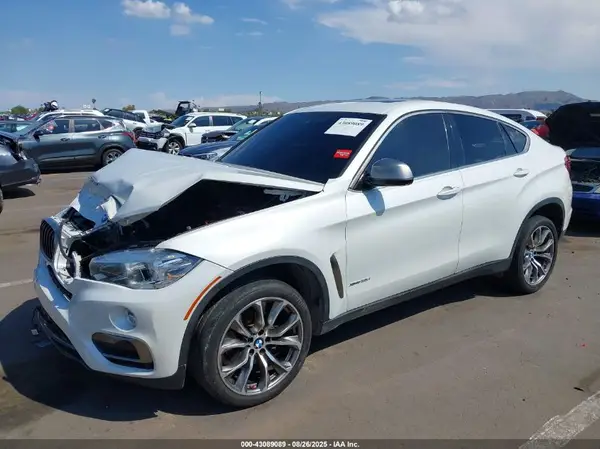 5UXKU2C59J0X50982 2018 BMW X6 - Image 2